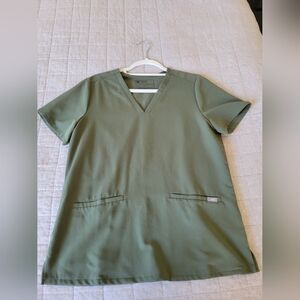 FIGS SCRUBS, Women's Scrub Top, Medium, Color: Army Green